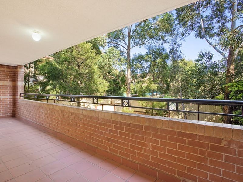 2/52 Harris Street, Harris Park NSW 2150