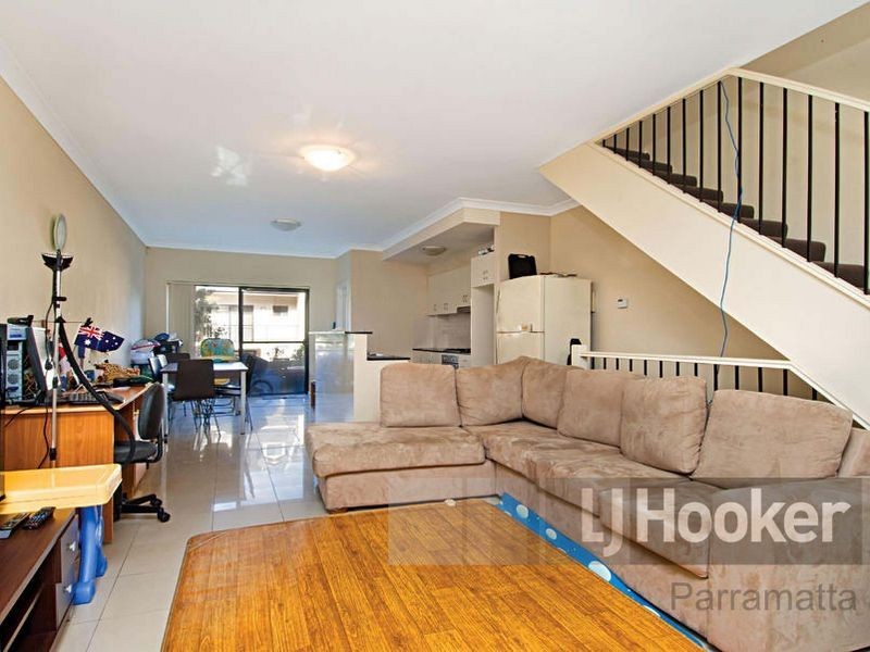 2/8-16 Virginia Street, Rosehill NSW 2142