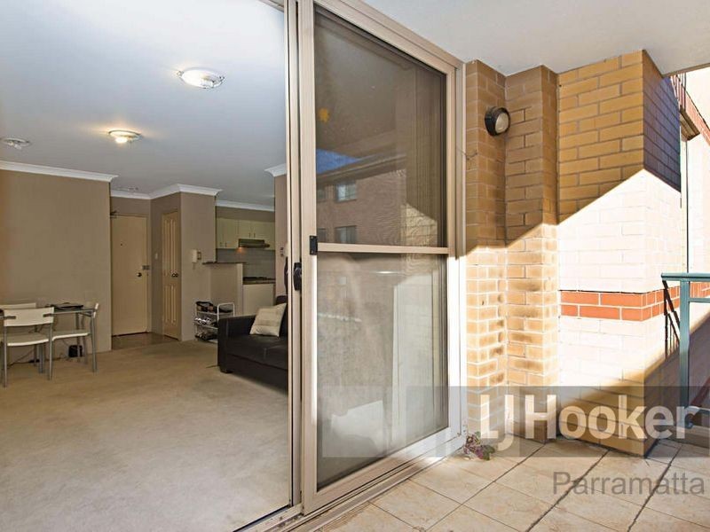 24/18 Sorrell Street, Parramatta NSW 2150