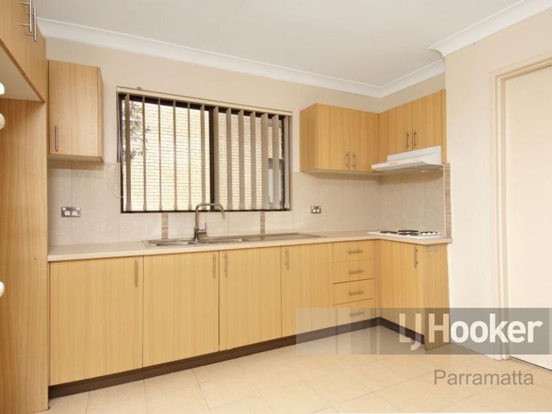 4/211 Hawkesbury Road, Westmead NSW 2145