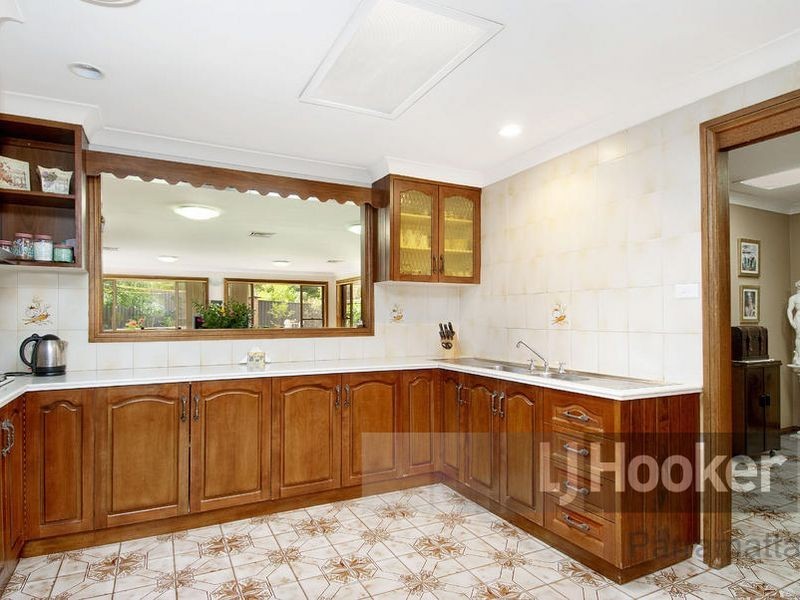 8 Ventura Road, Northmead NSW 2152