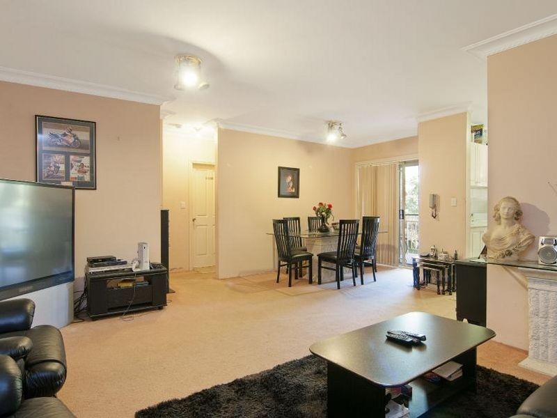 8/37 Albert Street, North Parramatta NSW 2151