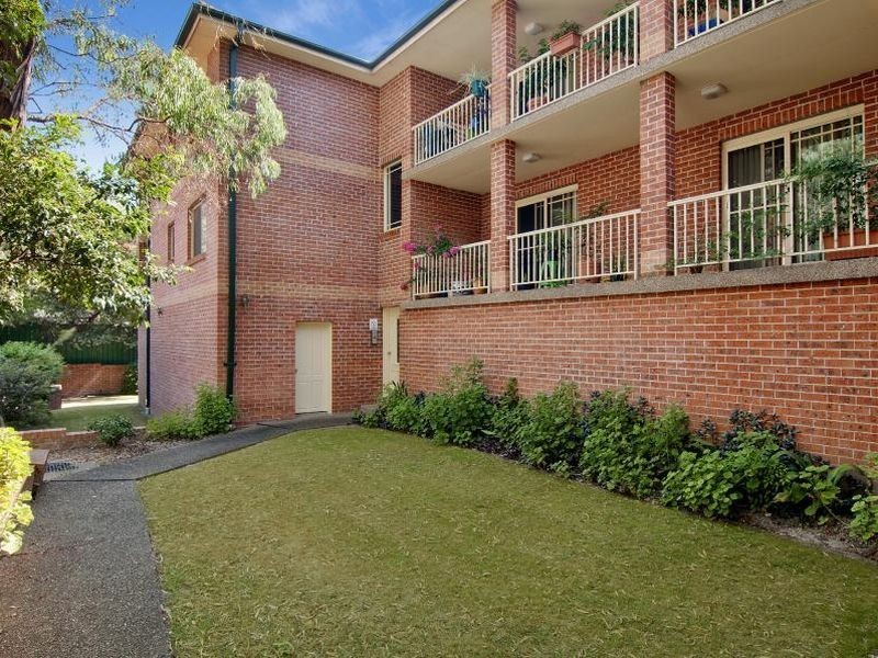 8/37 Albert Street, North Parramatta NSW 2151