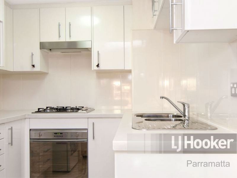 180/13-15 Hassall Street, Parramatta NSW 2150