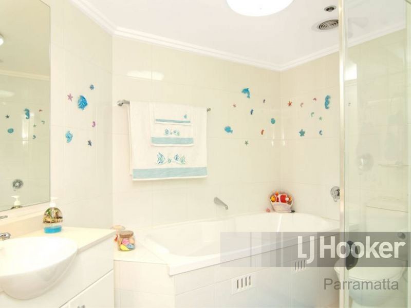 180/13-15 Hassall Street, Parramatta NSW 2150