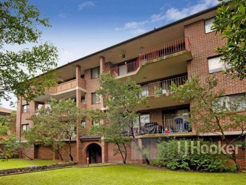 4/18-20 Central Avenue, Westmead NSW 2145