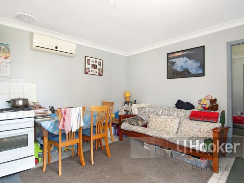 27 Hawksview Street, Merrylands NSW 2160