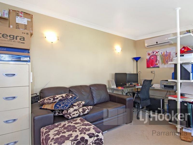 27 Hawksview Street, Merrylands NSW 2160