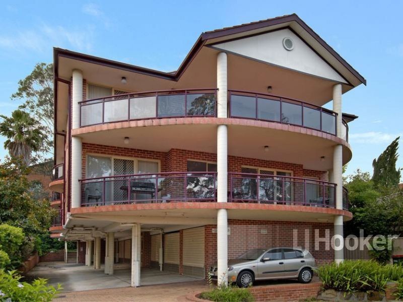 2/13 Park Avenue, Westmead NSW 2145