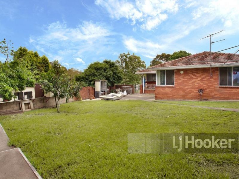 7 Willmott Avenue, Winston Hills NSW 2153