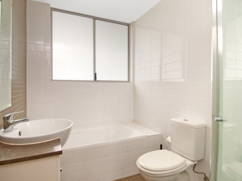 303/22 Charles Street, Parramatta NSW 2150