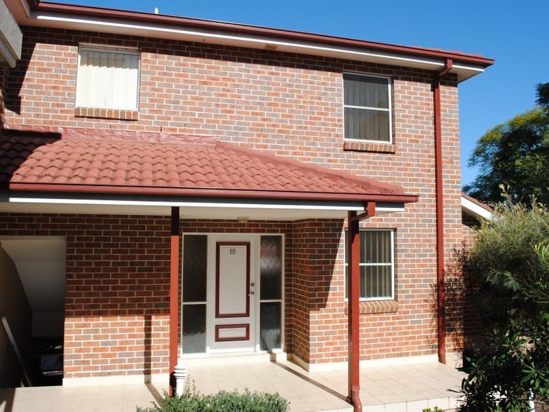 1 Rangihou Crescent, Parramatta NSW 2150