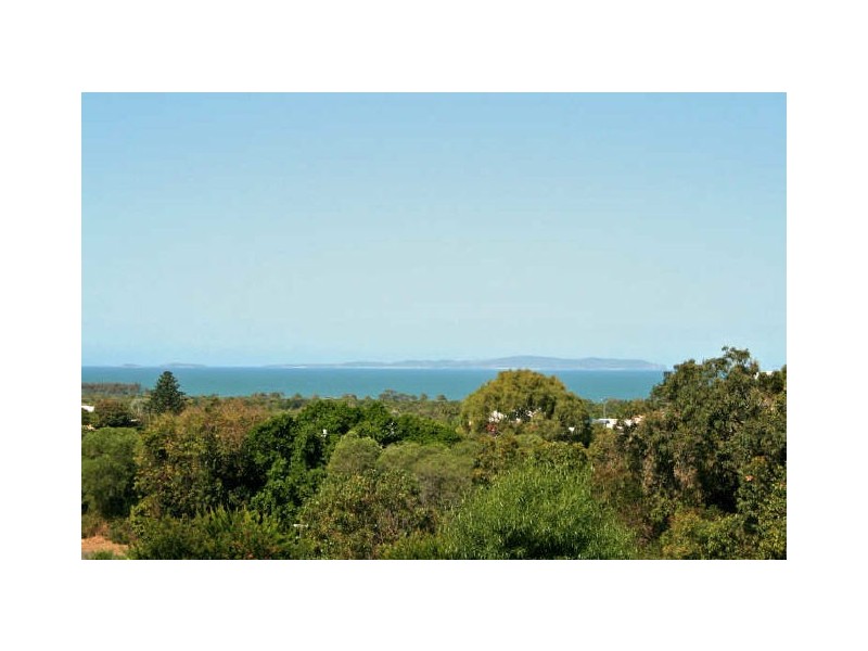 12 Roberts Road, Pacific Heights QLD 4703