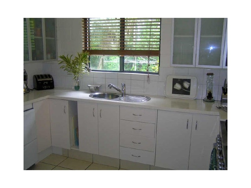 11 Collins Road, Yeppoon QLD 4703