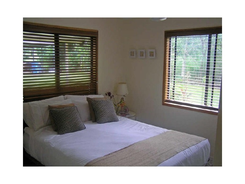 11 Collins Road, Yeppoon QLD 4703