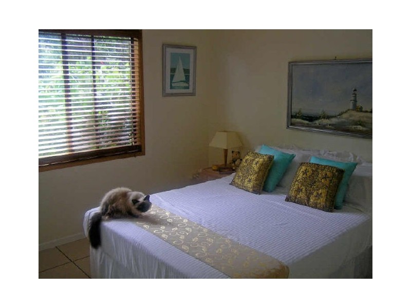 11 Collins Road, Yeppoon QLD 4703