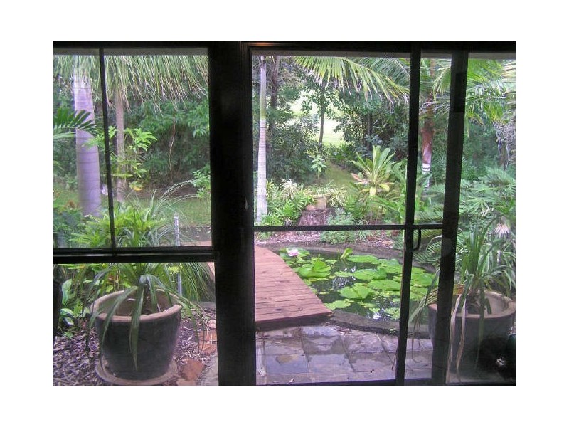 11 Collins Road, Yeppoon QLD 4703