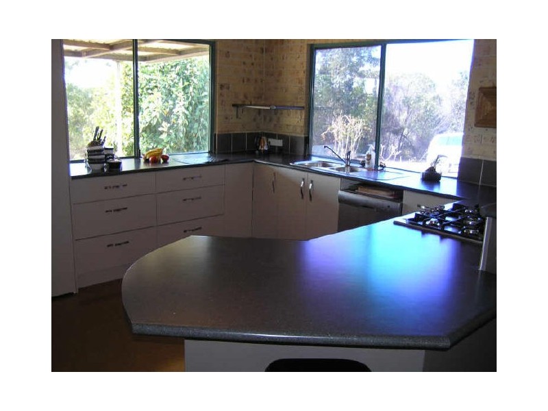 296 Browns Lane, Bungundarra QLD 4703