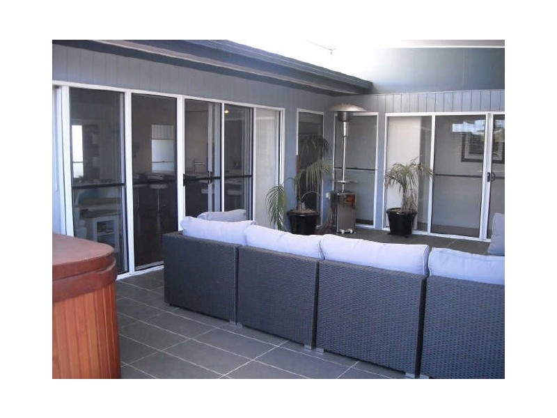 23 Rosewood Street, Taranganba QLD 4703