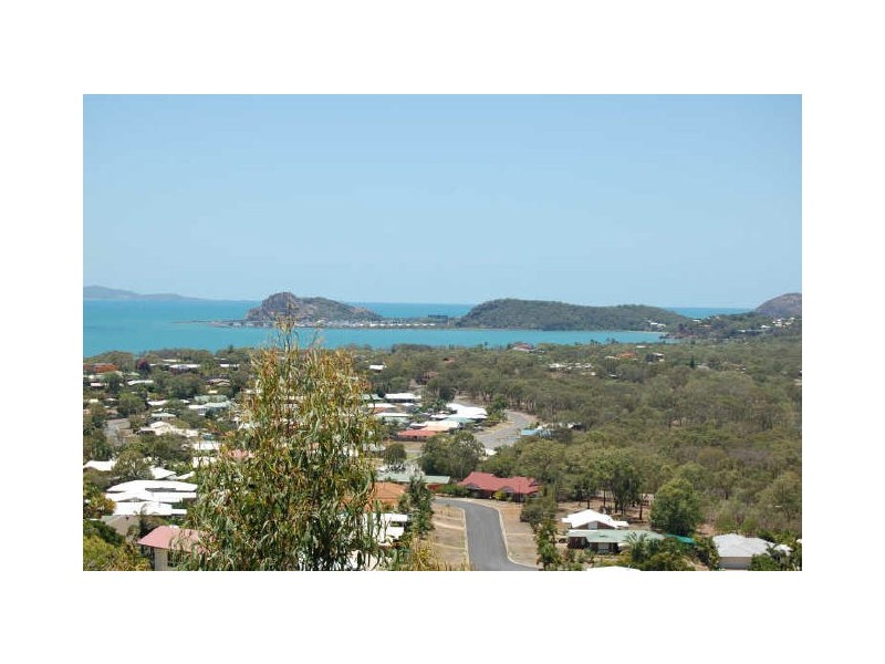 9 Banksia Place, Taranganba QLD 4703