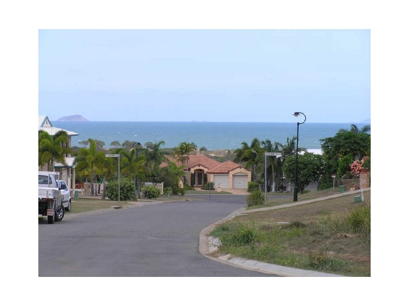 Pacific Heights QLD 4703