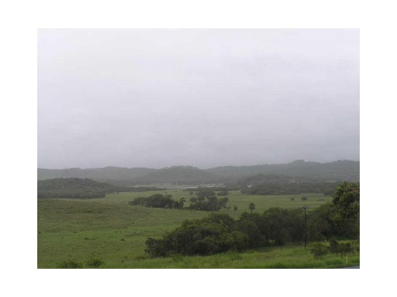 1 Haven Rd, Emu Park QLD 4710