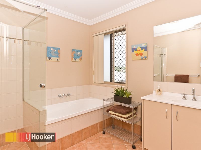 24 Everest St, Warner QLD 4500