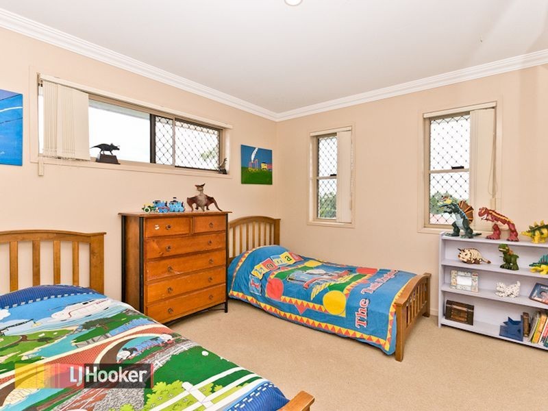 24 Everest St, Warner QLD 4500