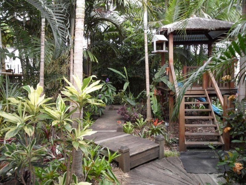 12 Pegasus Court, Eatons Hill QLD 4037