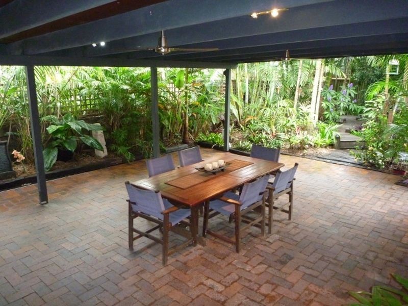 12 Pegasus Court, Eatons Hill QLD 4037