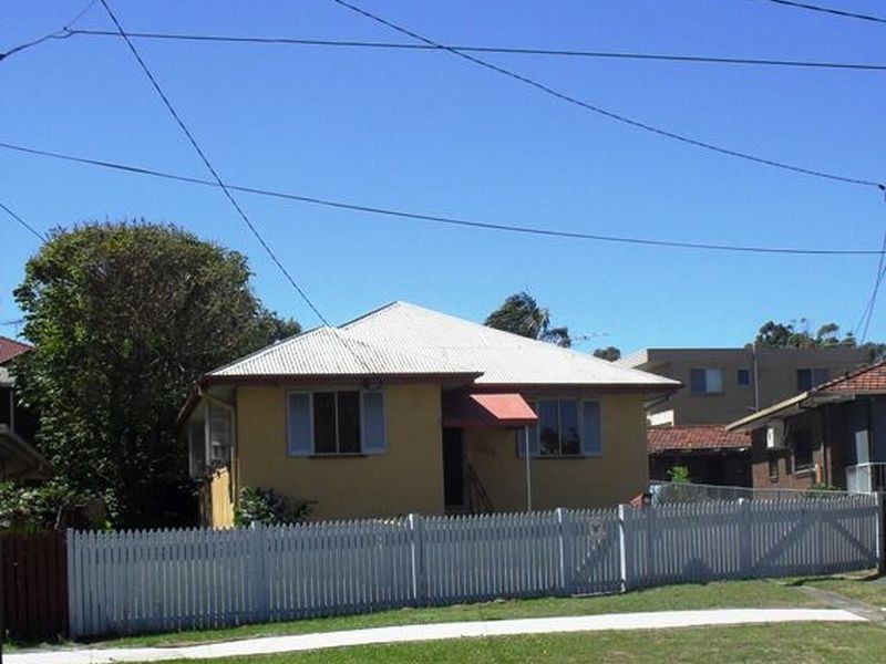 36 Charlotte Street, Chermside QLD 4032