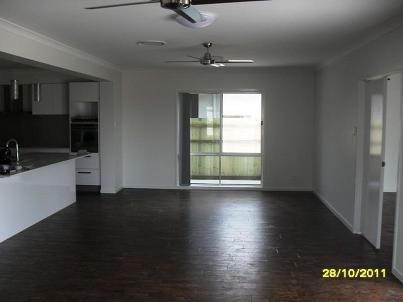 6 Winnipeg St, Warner QLD 4500