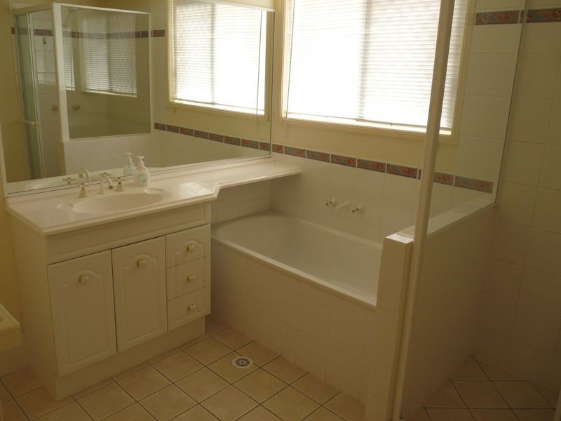 17 Homebush Court, Joyner QLD 4500