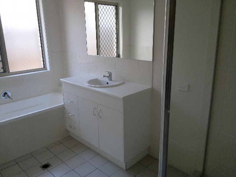 63 Baker Street, Bray Park QLD 4500