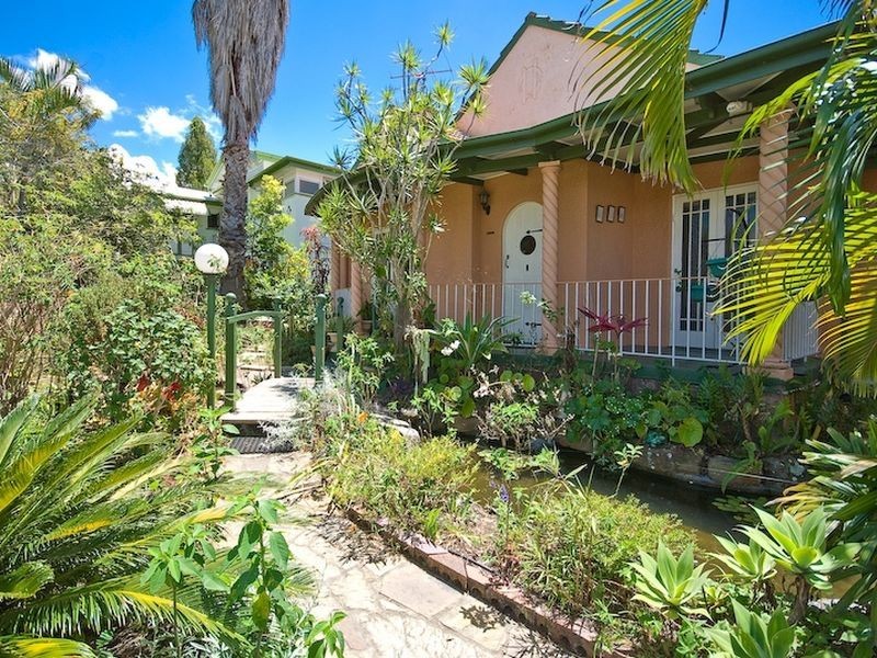 22 Parker Street, Newmarket QLD 4051