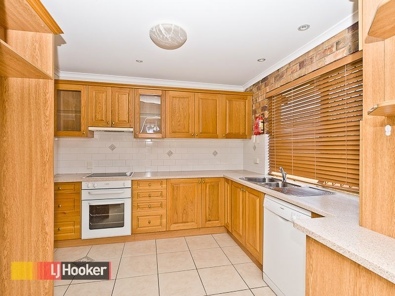 17 Buckingham Street EAST, Strathpine QLD 4500