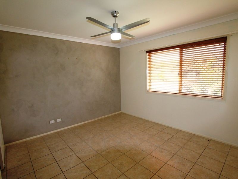 16 Viscount Street, Strathpine QLD 4500