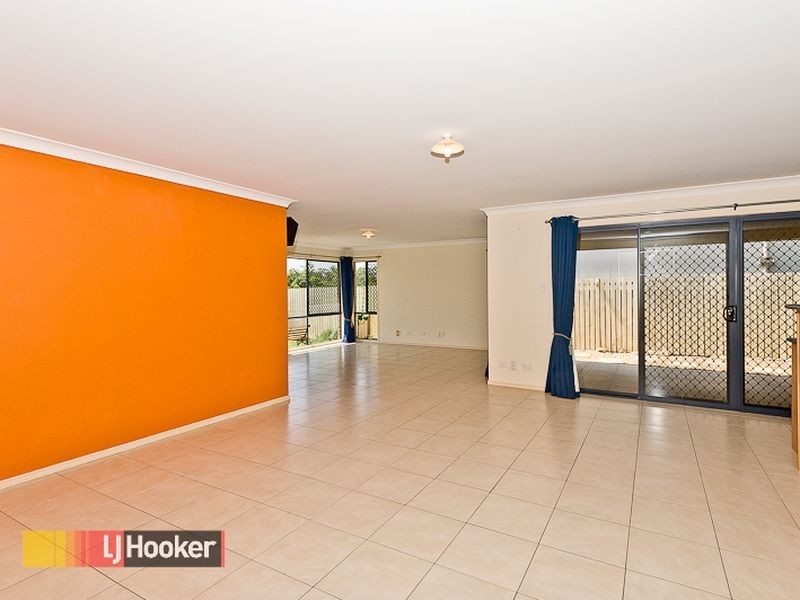 7 Stone Brook Court, Cashmere QLD 4500