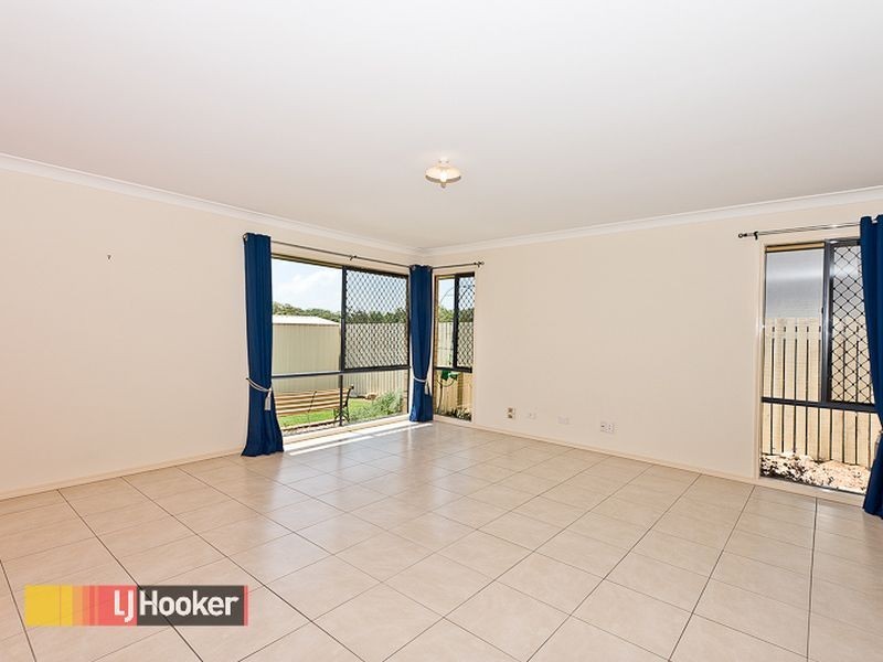 7 Stone Brook Court, Cashmere QLD 4500