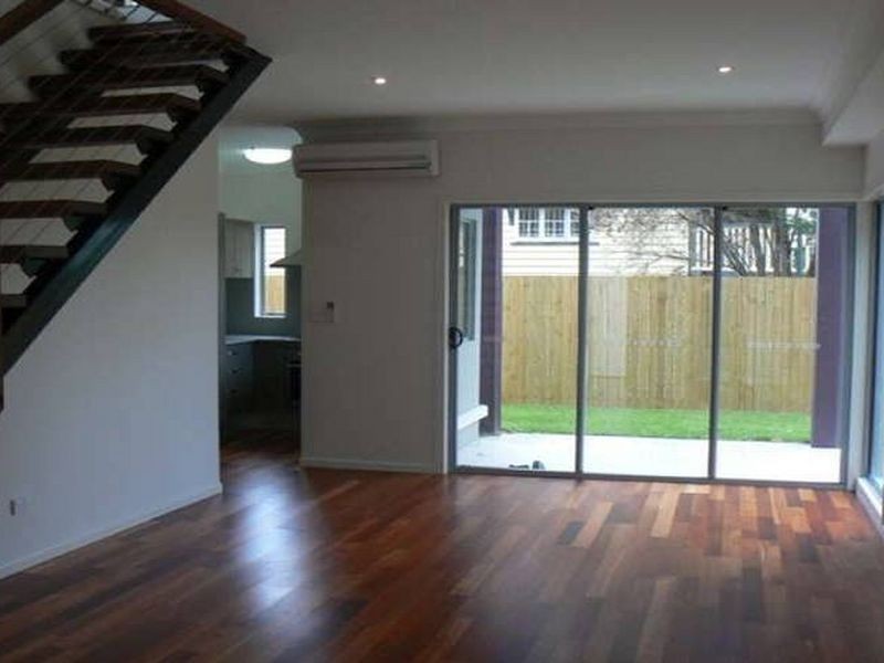 2/5 Nursery Street, Nundah QLD 4012