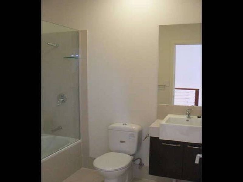 2/5 Nursery Street, Nundah QLD 4012