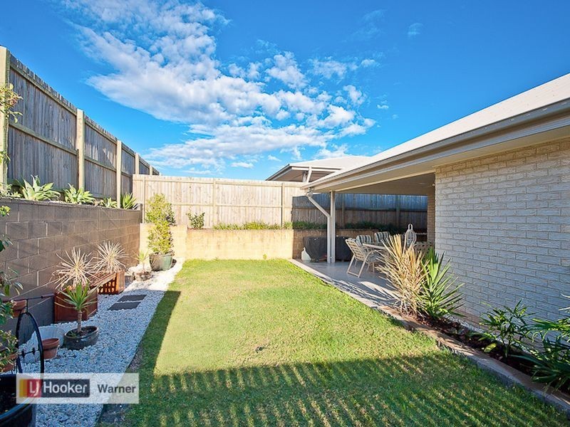 53 Castlewellan Circuit, Warner QLD 4500