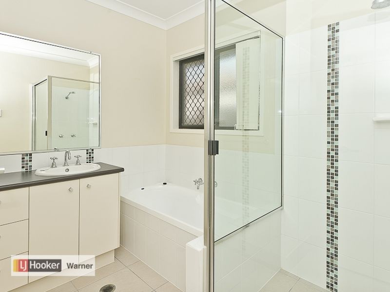 4 Tosca Street, Cashmere QLD 4500