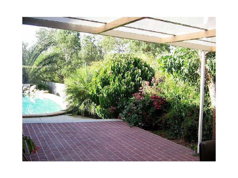 14 Hayward Avenue, Cashmere QLD 4500