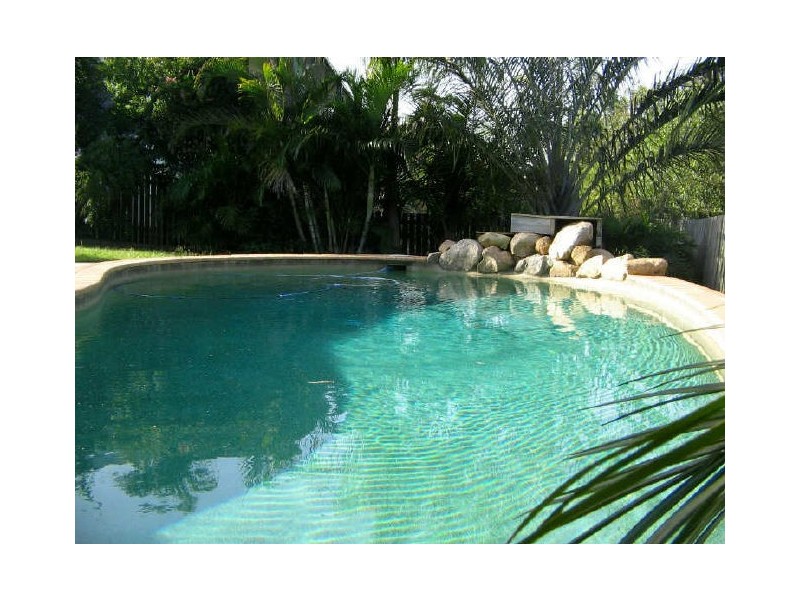 14 Hayward Avenue, Cashmere QLD 4500