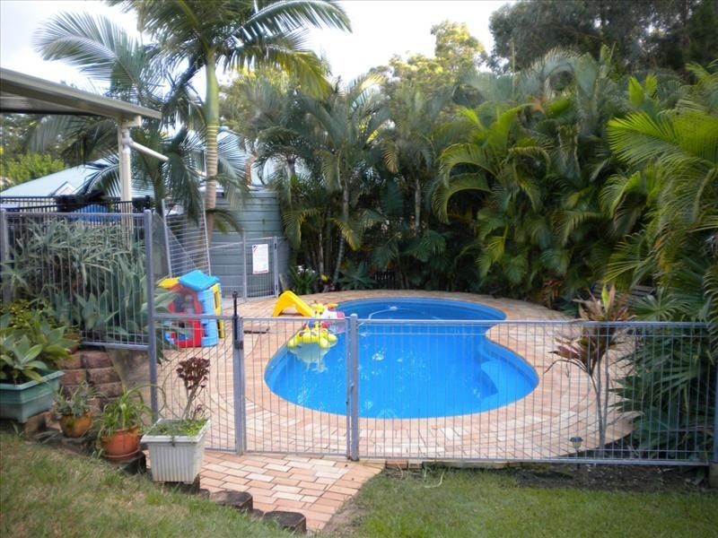 2 Hiraji Place, Dakabin QLD 4503