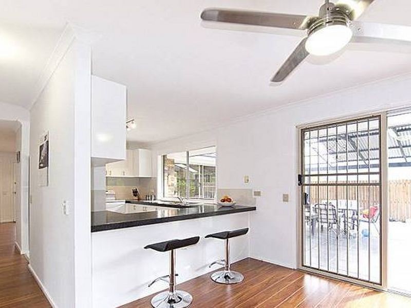 16 Tanager Street, Albany Creek QLD 4035