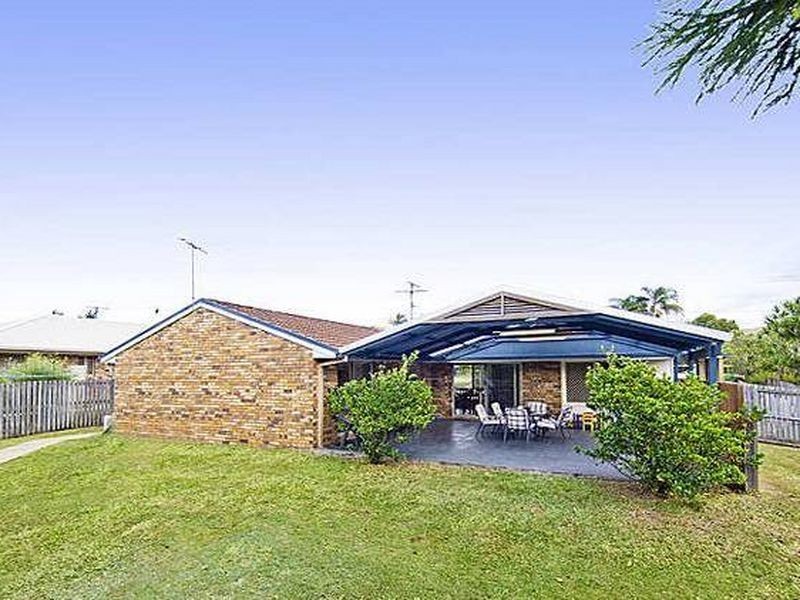 16 Tanager Street, Albany Creek QLD 4035