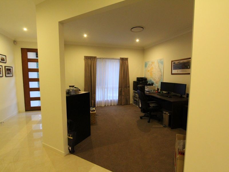 28 Rebecca Crescent, Joyner QLD 4500