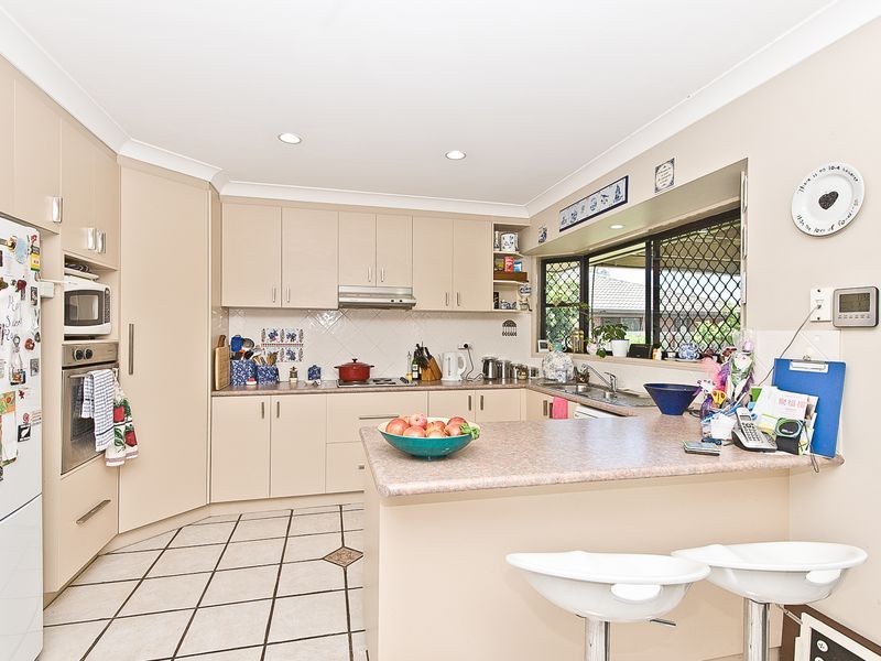 6 Silkwood Court, Warner QLD 4500